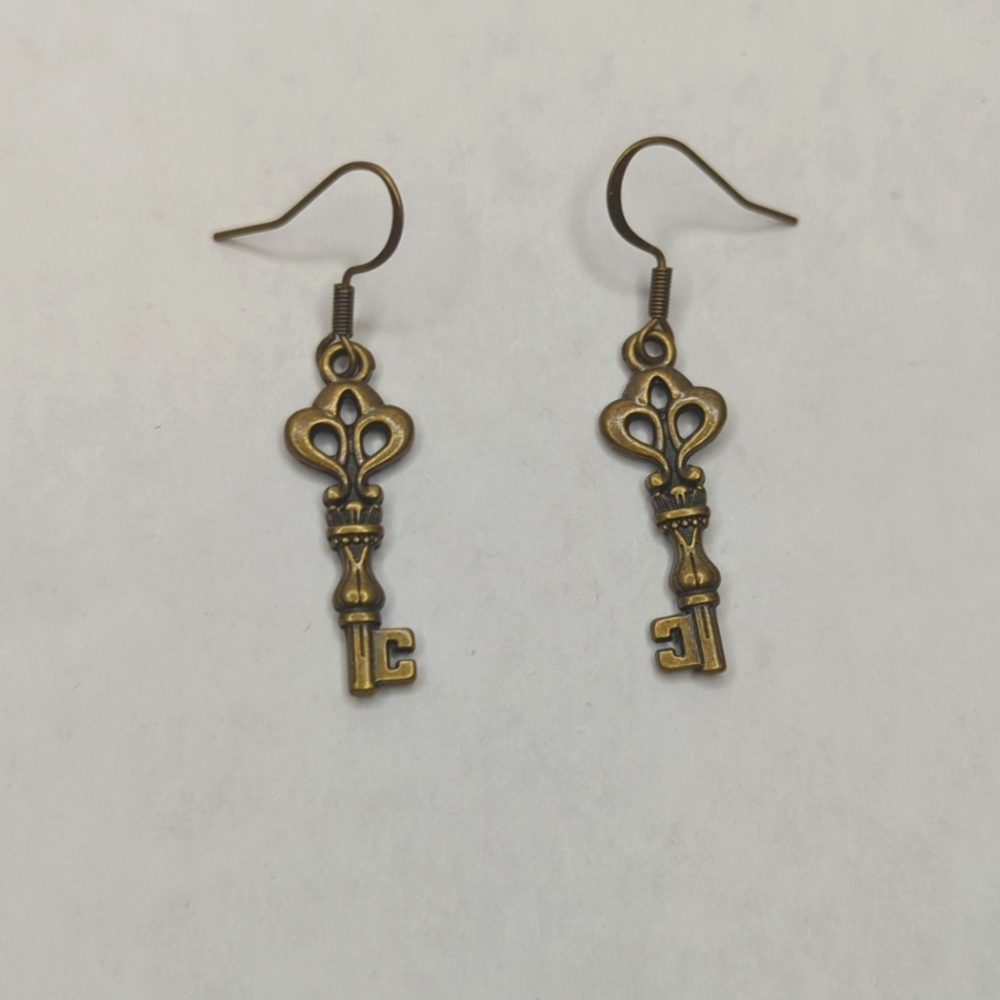 Key Earrings - Picture 7 of 11